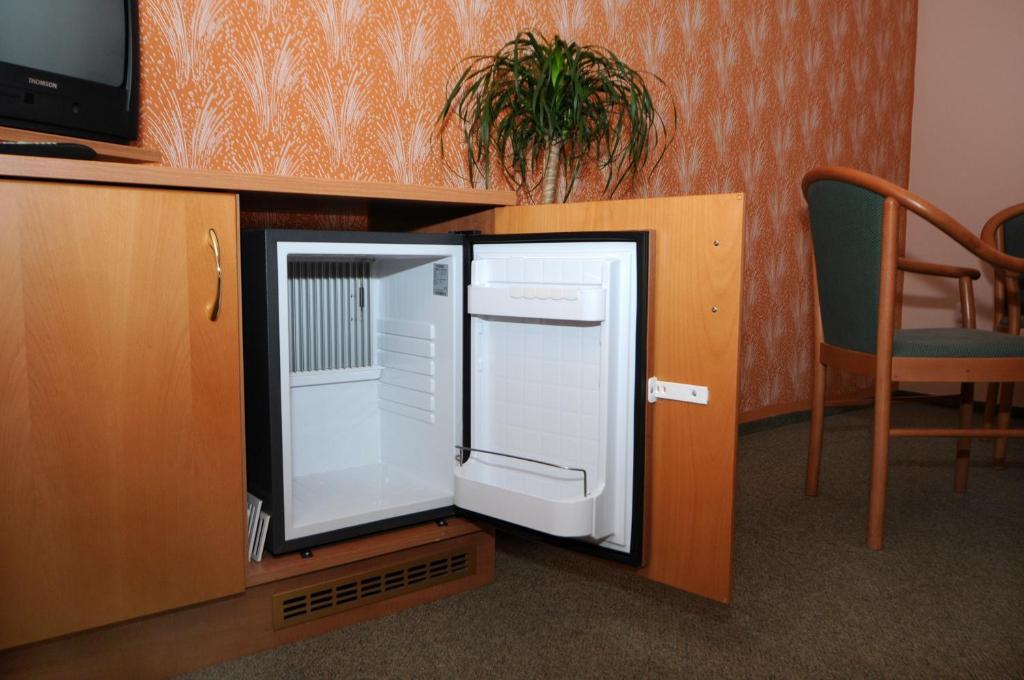 Hotel Bily Jednorozec Třeboň Cameră foto